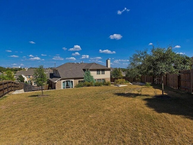 Building Photo - 271 Longmont Ln