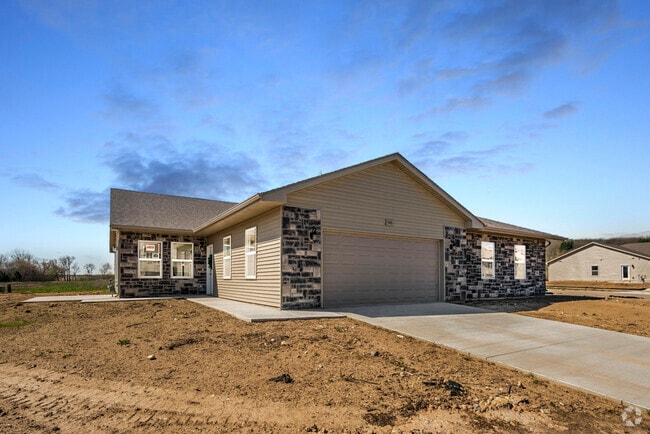 Building Photo - 610 McKay Way