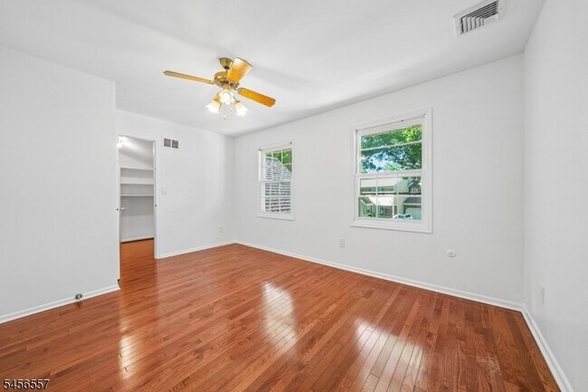 Building Photo - 22 Northbridge Pl