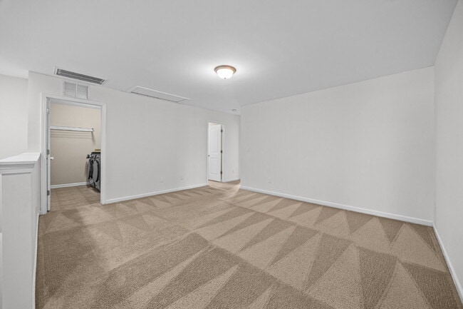 Building Photo - "Spacious 3-Bedroom Townhome with Fireplace, Pergola & Community Pool on Summerlake Drive!"