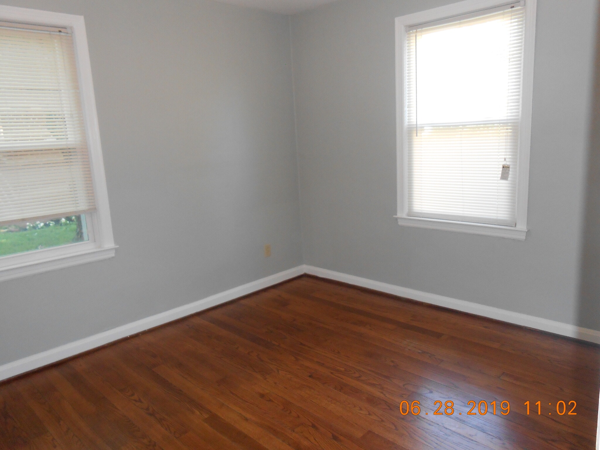 Front Bedroom - 1343 Ida Ave