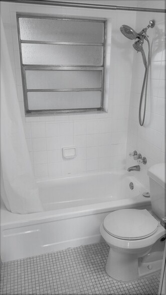 Building Photo - 7787 SW 86th St