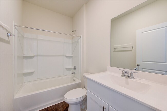 Building Photo - 11715 Braemar Village Dr