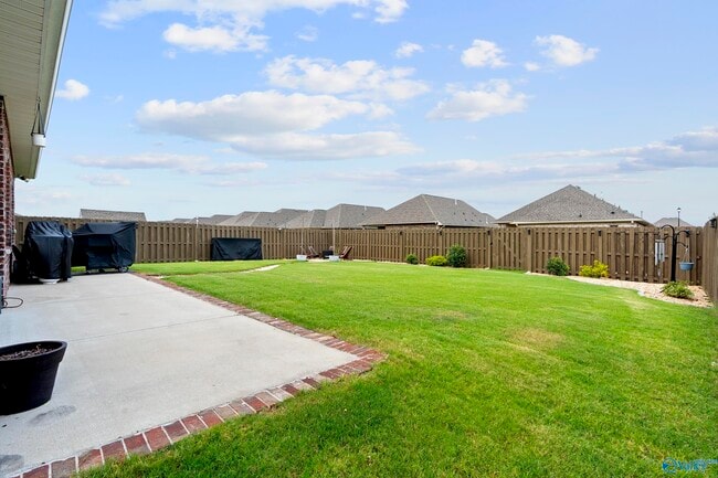 Building Photo - 12690 Tallulah Dr