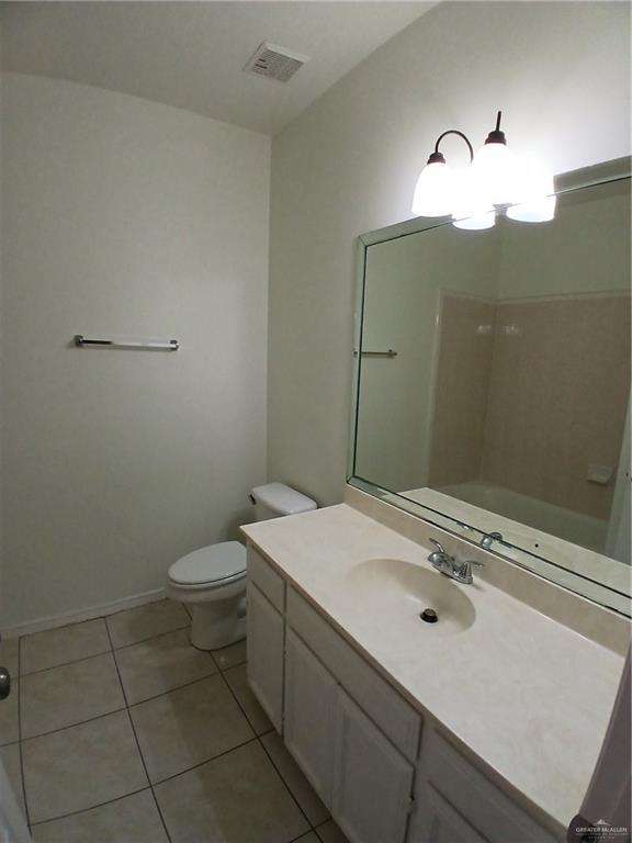 Building Photo - 128 San Jacinto St