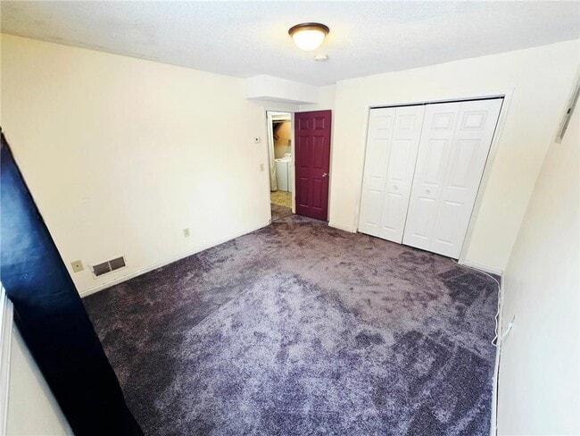 Building Photo - 8423 Brunswick Ave N