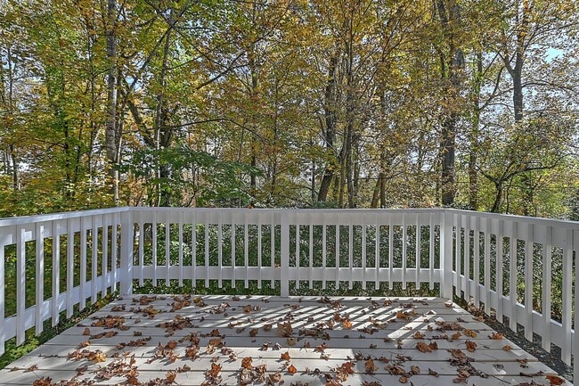 Building Photo - 254 Wildwood Dr