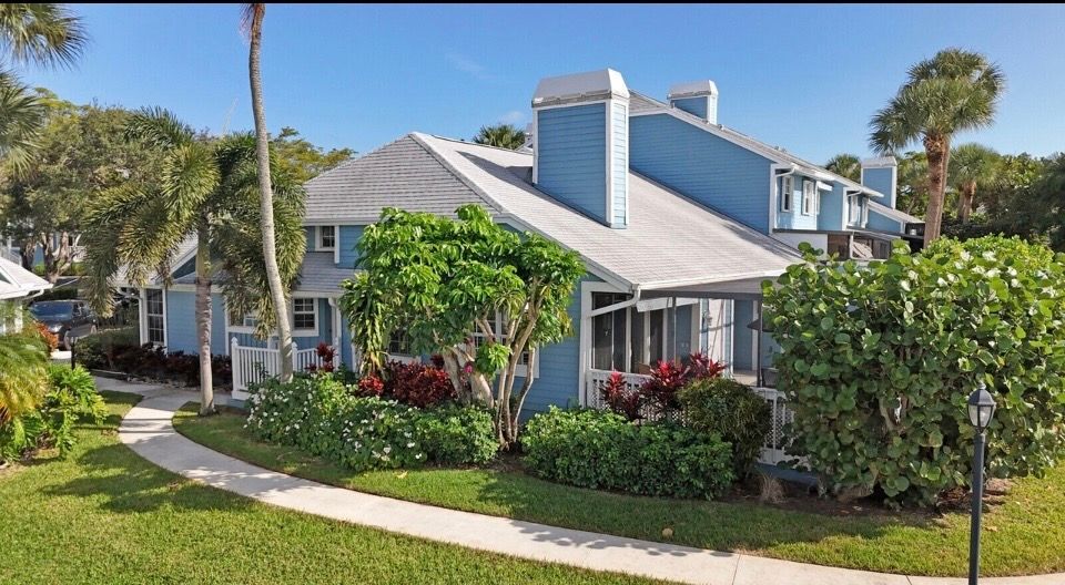 Building Photo - 622 Ocean Dunes Cir