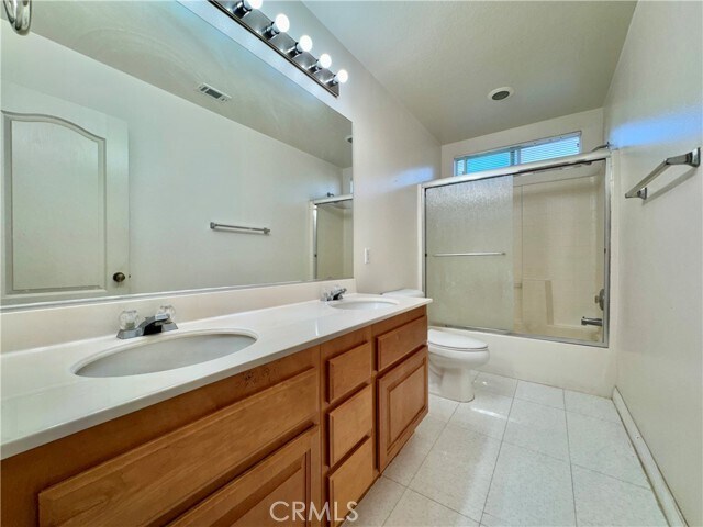 Building Photo - 16612 China Berry Ct
