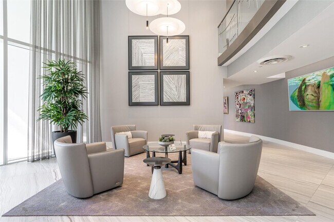 Building Photo - 333 Las Olas Way