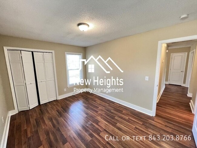 Building Photo - 8165 Poplar Ridge Rd