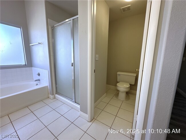 Building Photo - 3637 Nairobi Ln