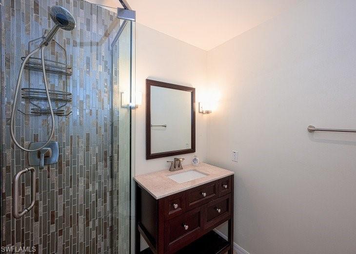 Building Photo - 441 Quail Forest Blvd