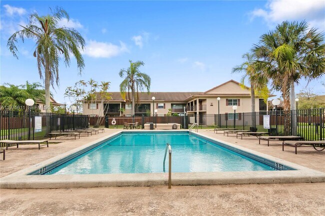 Building Photo - 11209 SW 88th St