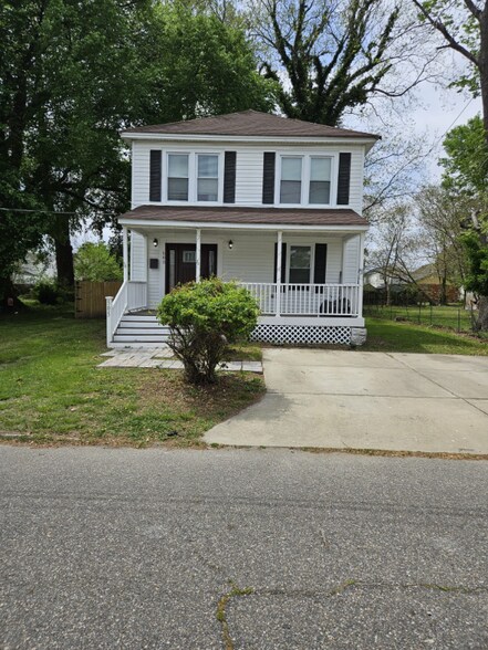 Primary Photo - 505 Washington St