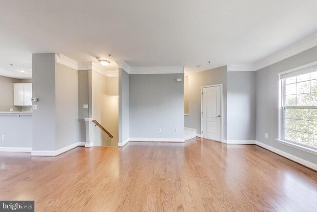Building Photo - 12804 Short Hills Dr