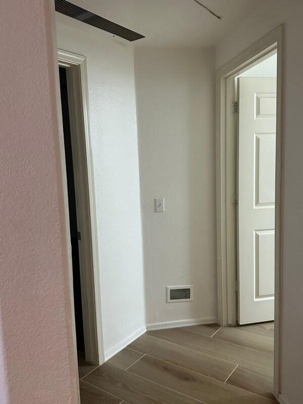 Building Photo - 10410 N Cave Creek Rd