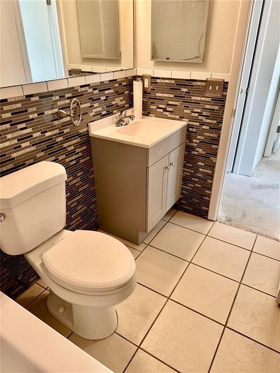 Building Photo - 4930 Getner St