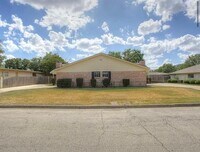 Building Photo - 5212 Cordova Ave
