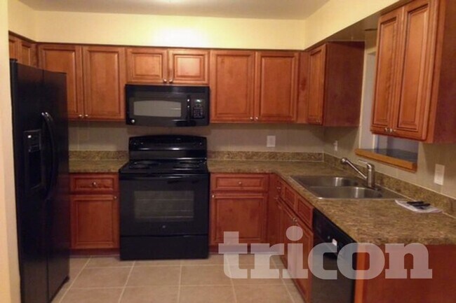Building Photo - 11415 Cardiff Dr