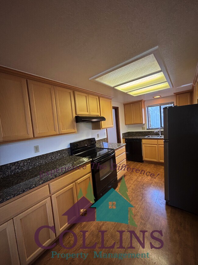 Building Photo - 20664 Chaparral Cir