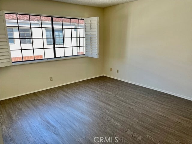 Building Photo - 2931 Plaza del Amo