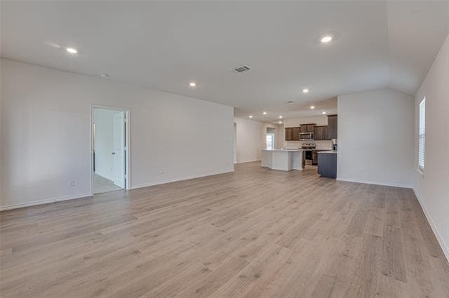 Building Photo - 212 HappyWell Ln