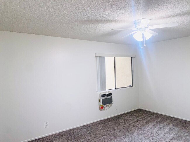 Building Photo - 25260