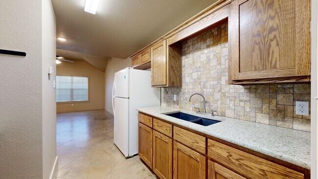 Building Photo - Cozy and affordable family home in Temple