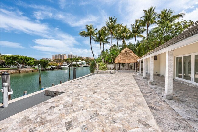 Building Photo - 141 Cape Florida Dr