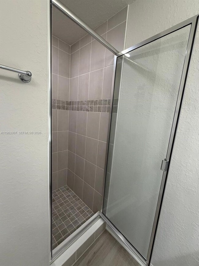 Building Photo - 415 Crossings Ave