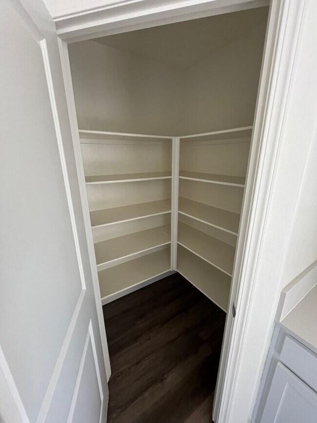 Building Photo - Beautiful brand NEW home for rent in Tulare, Ca