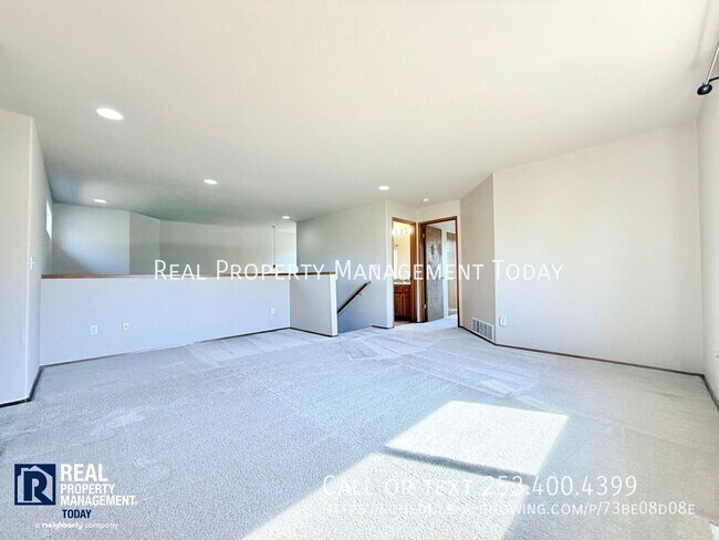 Building Photo - 3305 48th St NE