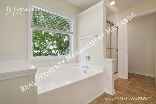 Building Photo - 36 Kennebeck Ct