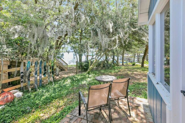 Building Photo - 46 Marlborough Rd