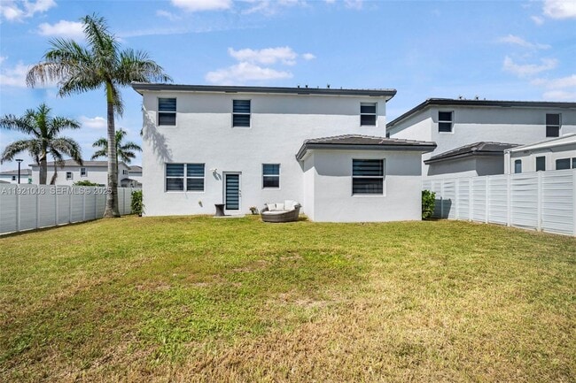 Building Photo - 21189 SW 127th Ct