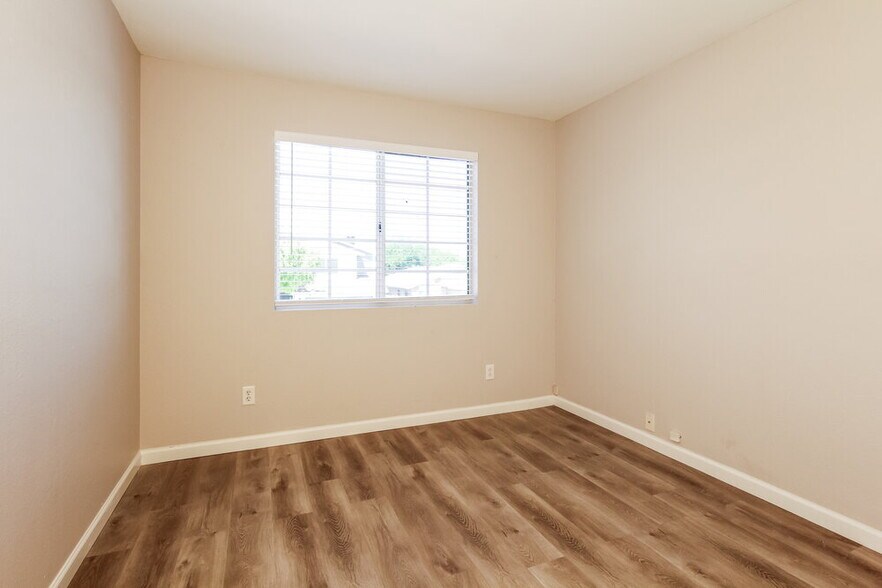 Building Photo - 3825 W Camino Real