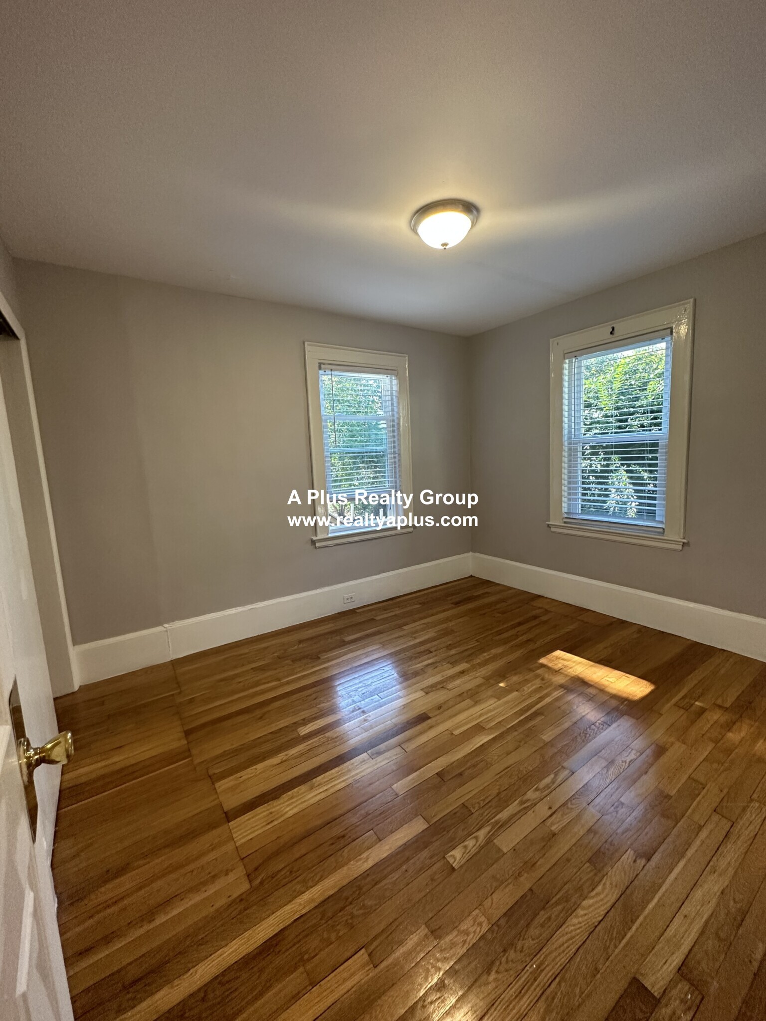 Building Photo - 36 Lexington Ave