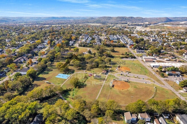 Building Photo - 505C Lovell St