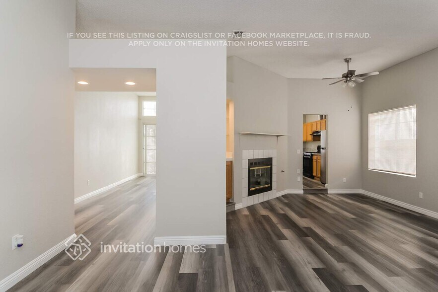 Building Photo - 436 Tiger Lily Way