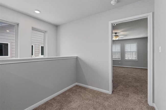 Building Photo - 862 Lone Peak Wy