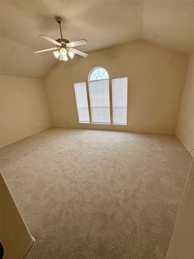 Building Photo - 13826 Fort Nelson Dr