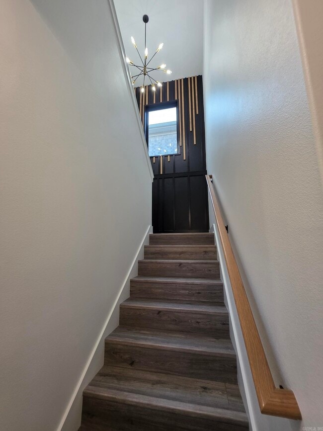 Building Photo - 1814 E 4th St