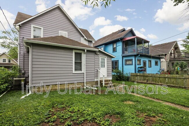 Building Photo - 418 N Drexel Ave