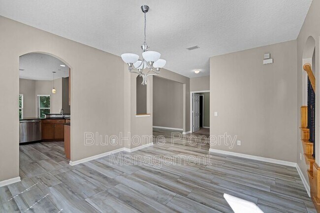 Building Photo - 1230 Crane Crest Way