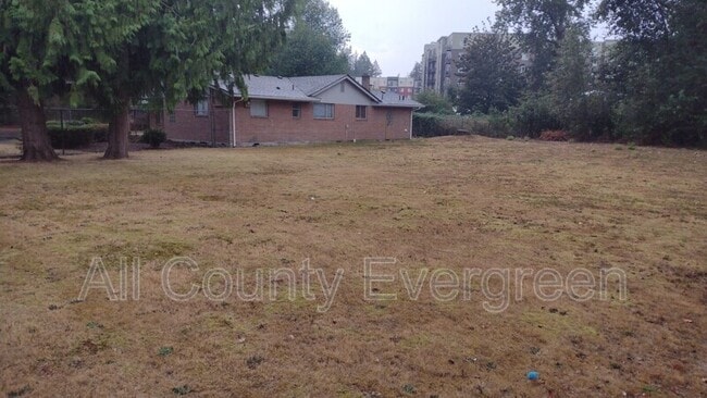 Building Photo - 17224 SE Wax Rd