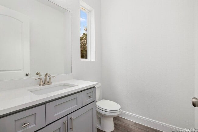 Building Photo - 155 N Rip Ford Rd