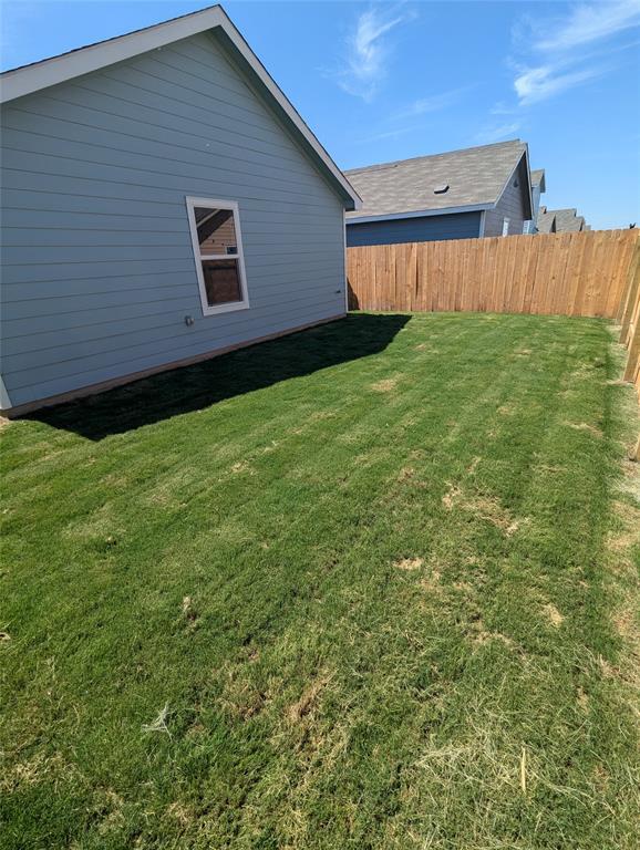 Building Photo - 583 Commander Abbott Dr