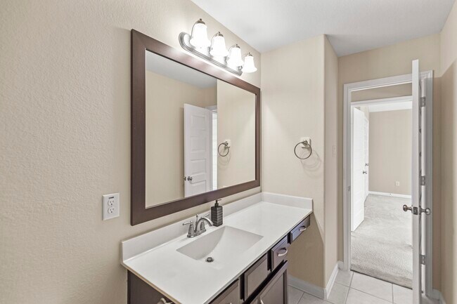 Building Photo - 5314 Belle Manor Ln