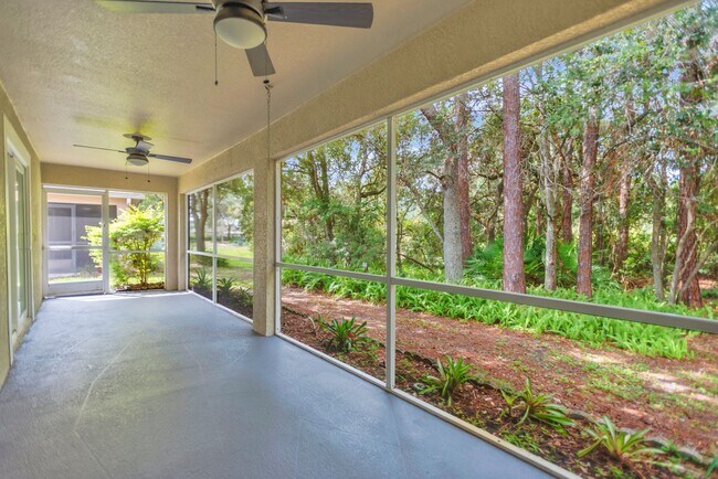 Building Photo - Zephyrhills Rental